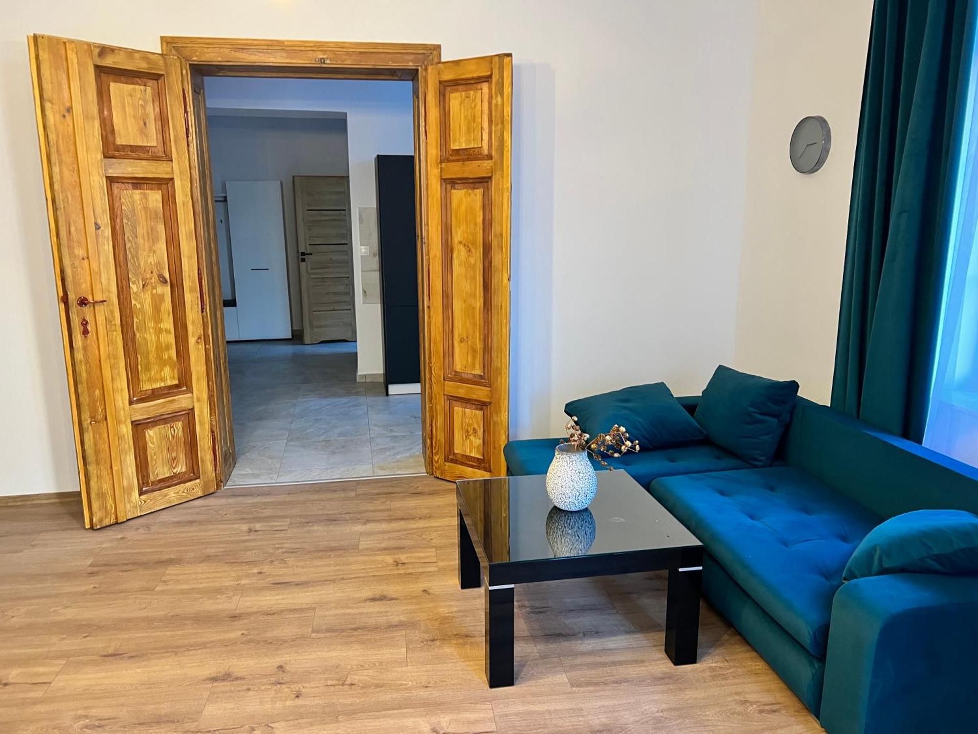 Апартаменти Comfort Center Битом Екстер'єр фото